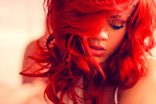 Rihanna - 15d587da1231f77073f079dab89fa4cf.jpg