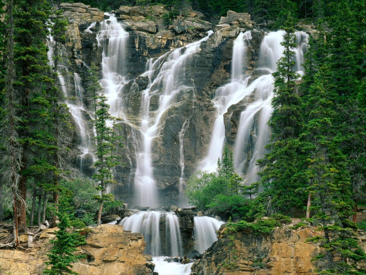 CA-Krajobraz - Tangle Creek Falls, Jasper National Park, Canada.jpg