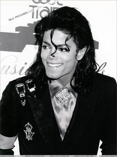 Michael Jackson - 19.jpg