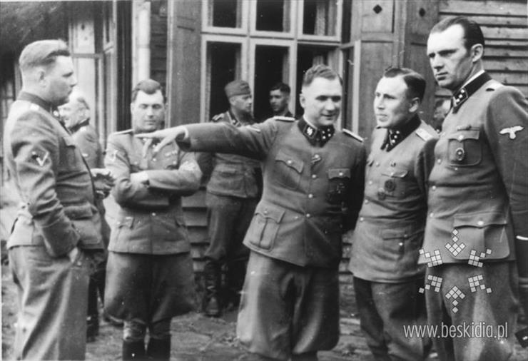 Oprawcy z Birkenau - Oficerowie SS obozu zagłady Aushwitz-Birkenau.jpg