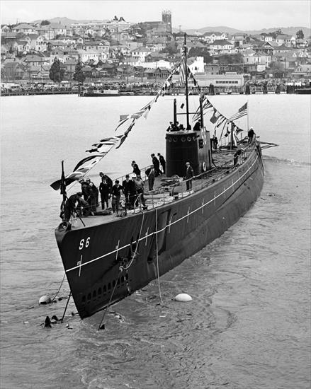 Salmon class - USS Sturgeon 1938.jpg