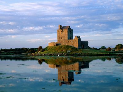 Cuda świata ,NAJpiekniejsze miejsca - normal_Dunguaire_Castle2C_Kinvara2C_County_Clare2C_Ireland1.jpg