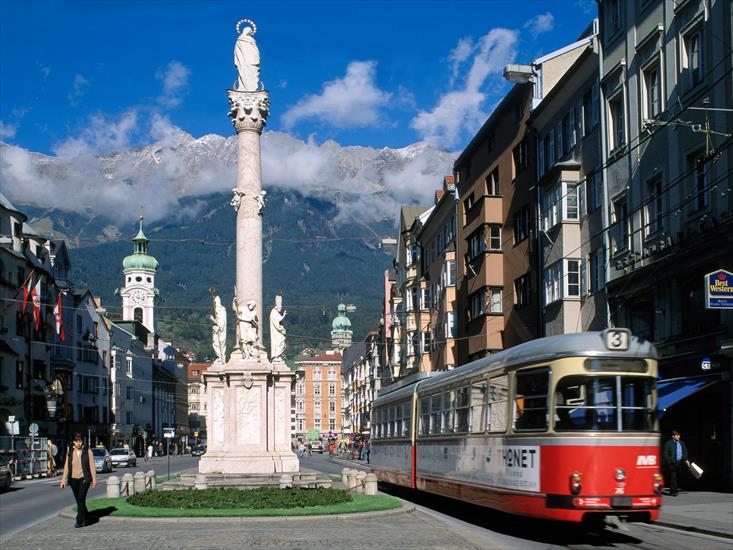 Austria - Maria Theresa Strasse, Innsbruck, Austria.jpg