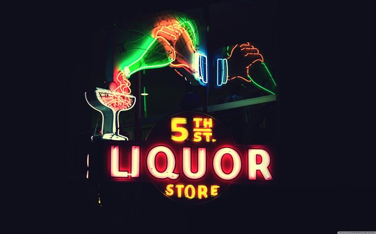 Aero - 5th_street_liquor_store-wallpaper-3840x2400.jpg